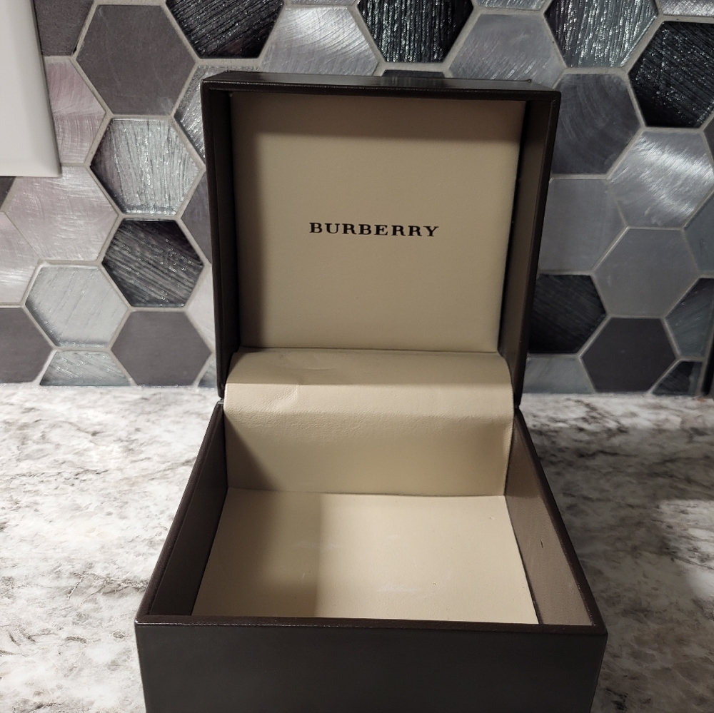 Burberry Brown Leather Watch Box